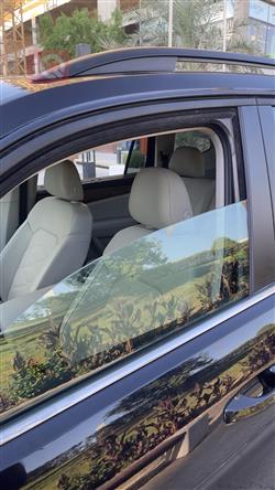 ڤۆڵکسواگن ئەتلەس